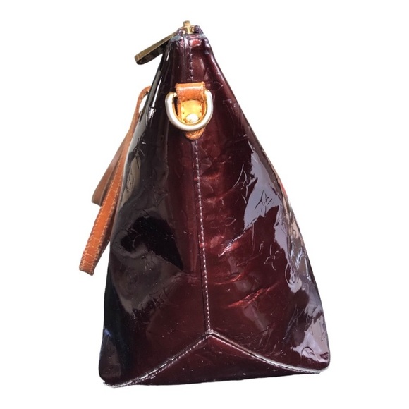 Louis Vuitton Bellevue GM Tote - Picture 5 of 12